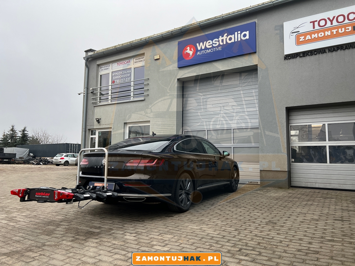 Praktyczny i stylowy bagażnik rowerowy Uebler i31 idealnie pasuje do Twojego VW Arteon